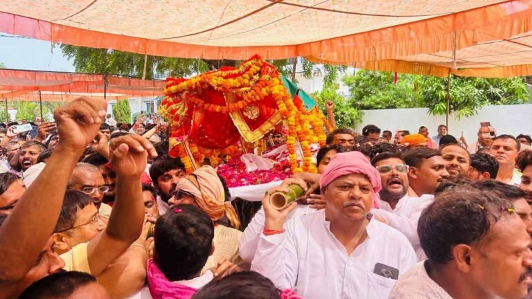 Ramgovind chaudhari Antim yatra 1