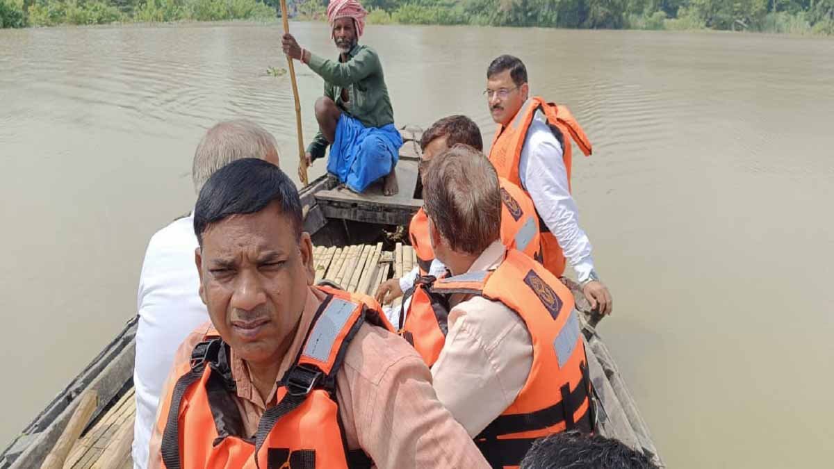 Bansdih Flood boat