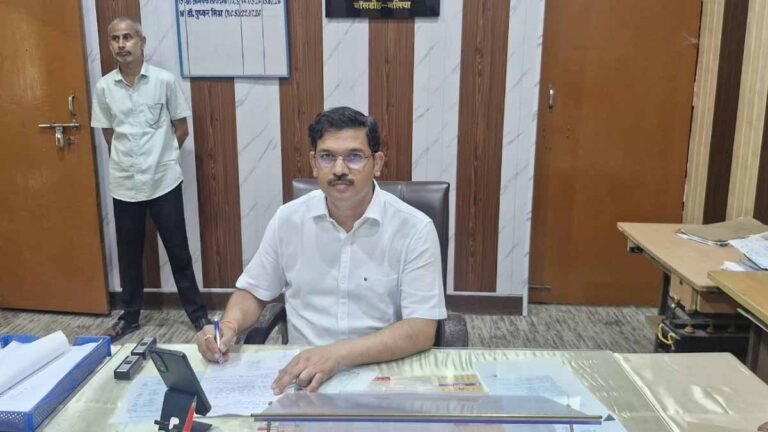 Bansdih SDM Pushkar Mishra