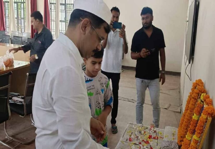 SDM on Gandhi Jayanti